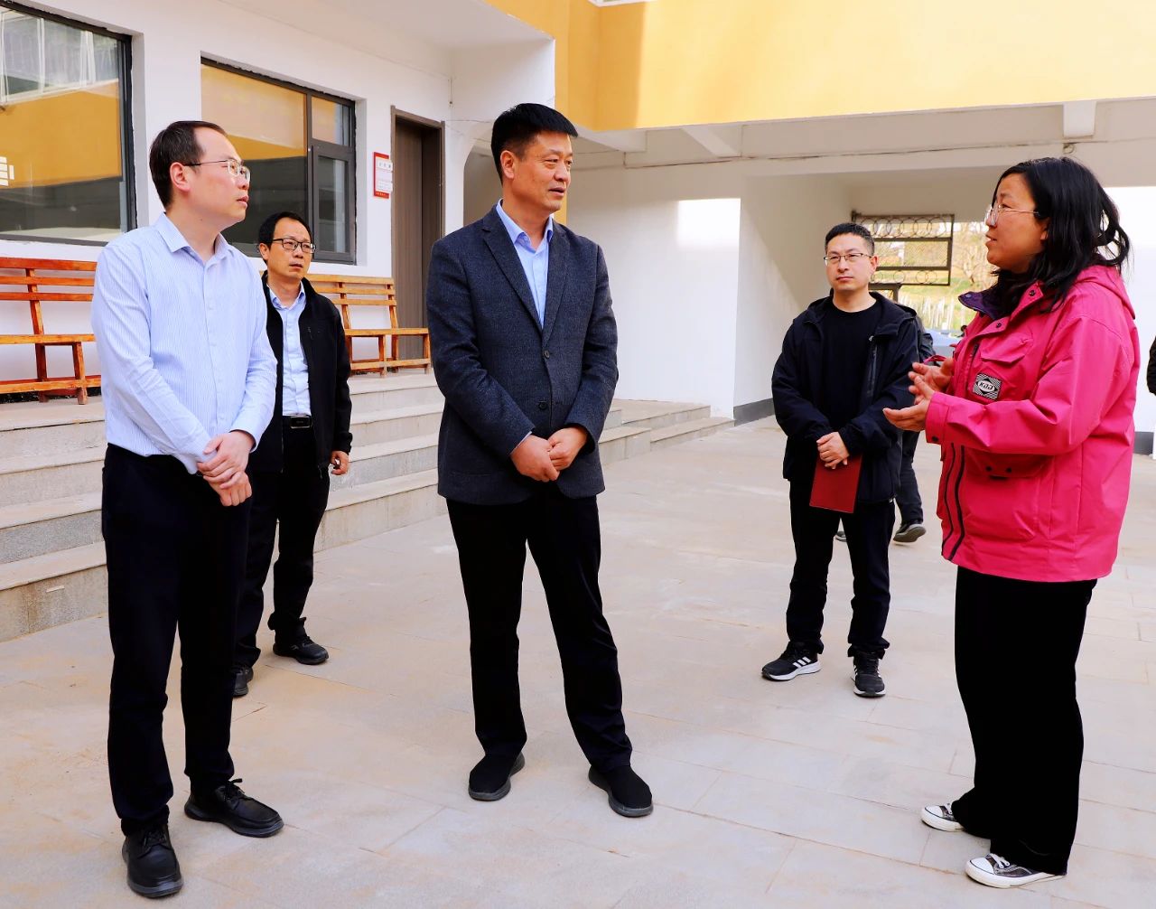 廉政要闻闫毅超到白土镇调研